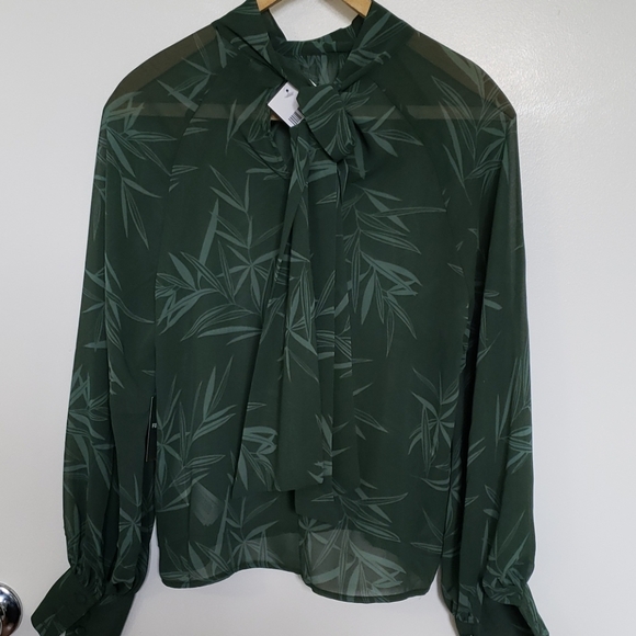 Forever 21 Tops - Forever 21 Contemporary Green Tie at Neck Top